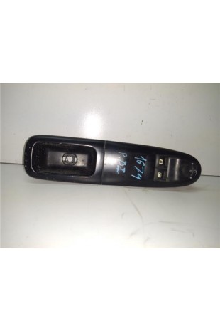 MANDO ELEVALUNAS DEL. IZDO.