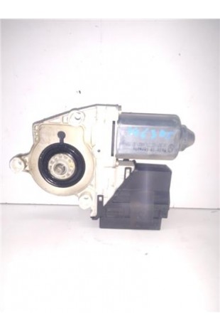 MOTOR ELEVALUNAS DEL. IZDO.