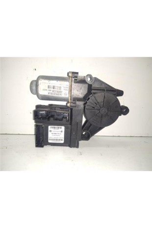 MOTOR ELEVALUNAS DEL. IZDO.